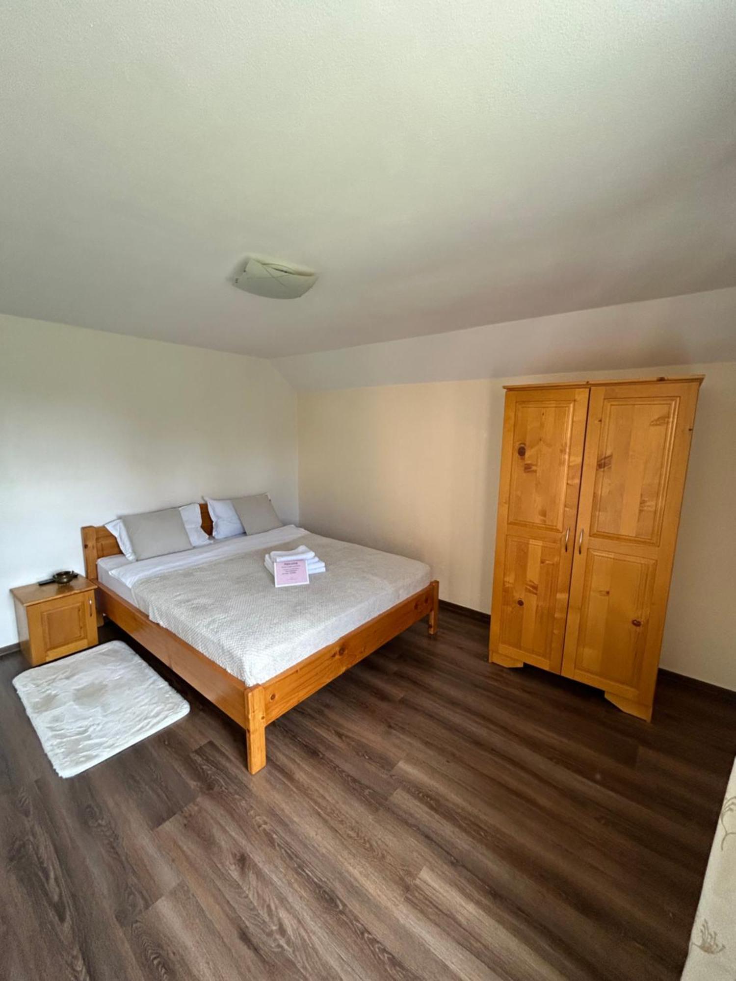 Villa Casa Luca Ama Bran à Bran  Extérieur photo