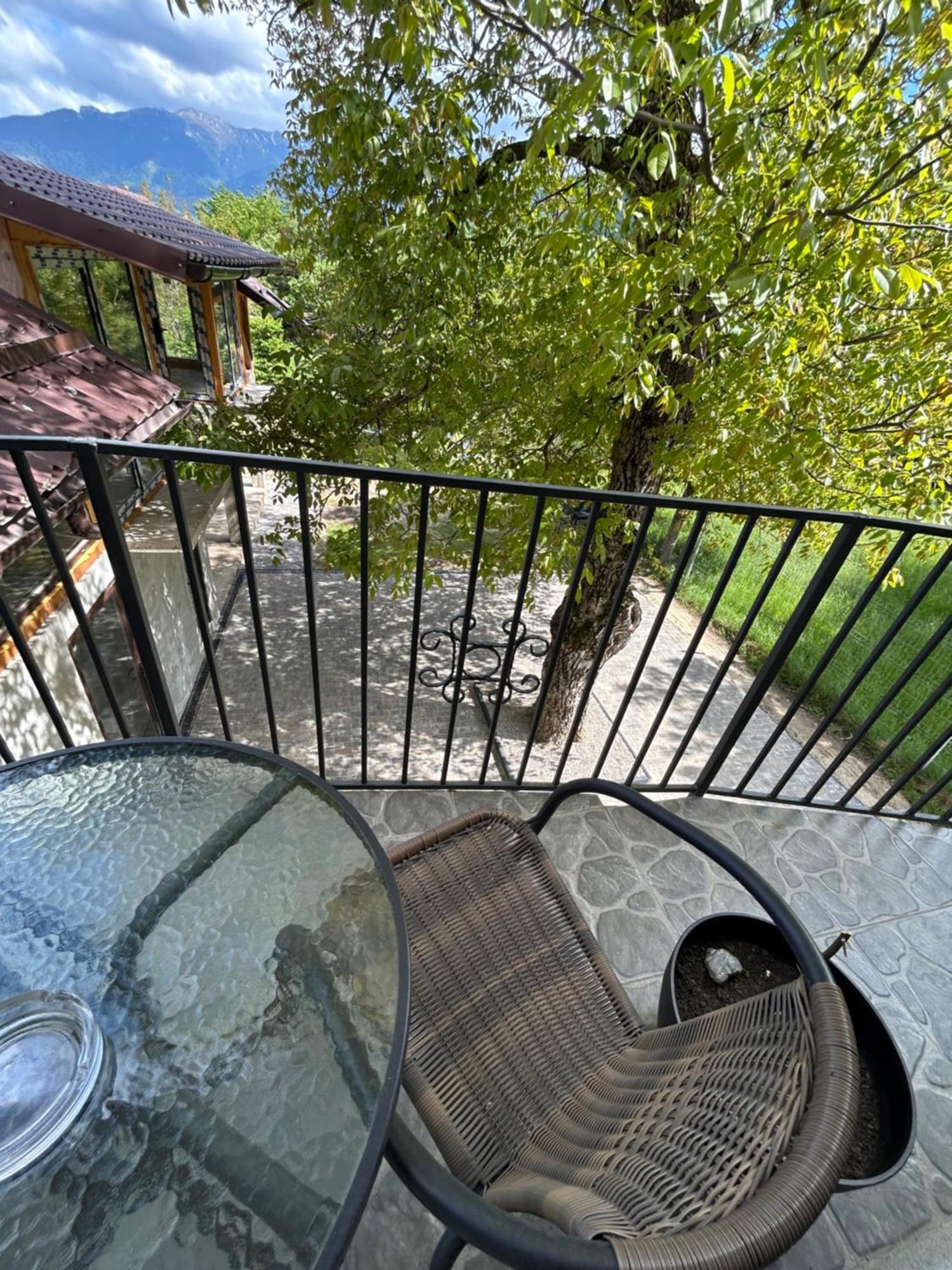 Villa Casa Luca Ama Bran à Bran  Extérieur photo